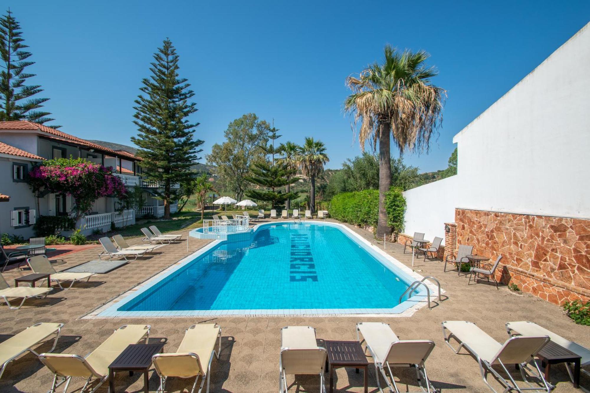 Markella Holiday Resort By "Elite" Marathias  Exterior photo