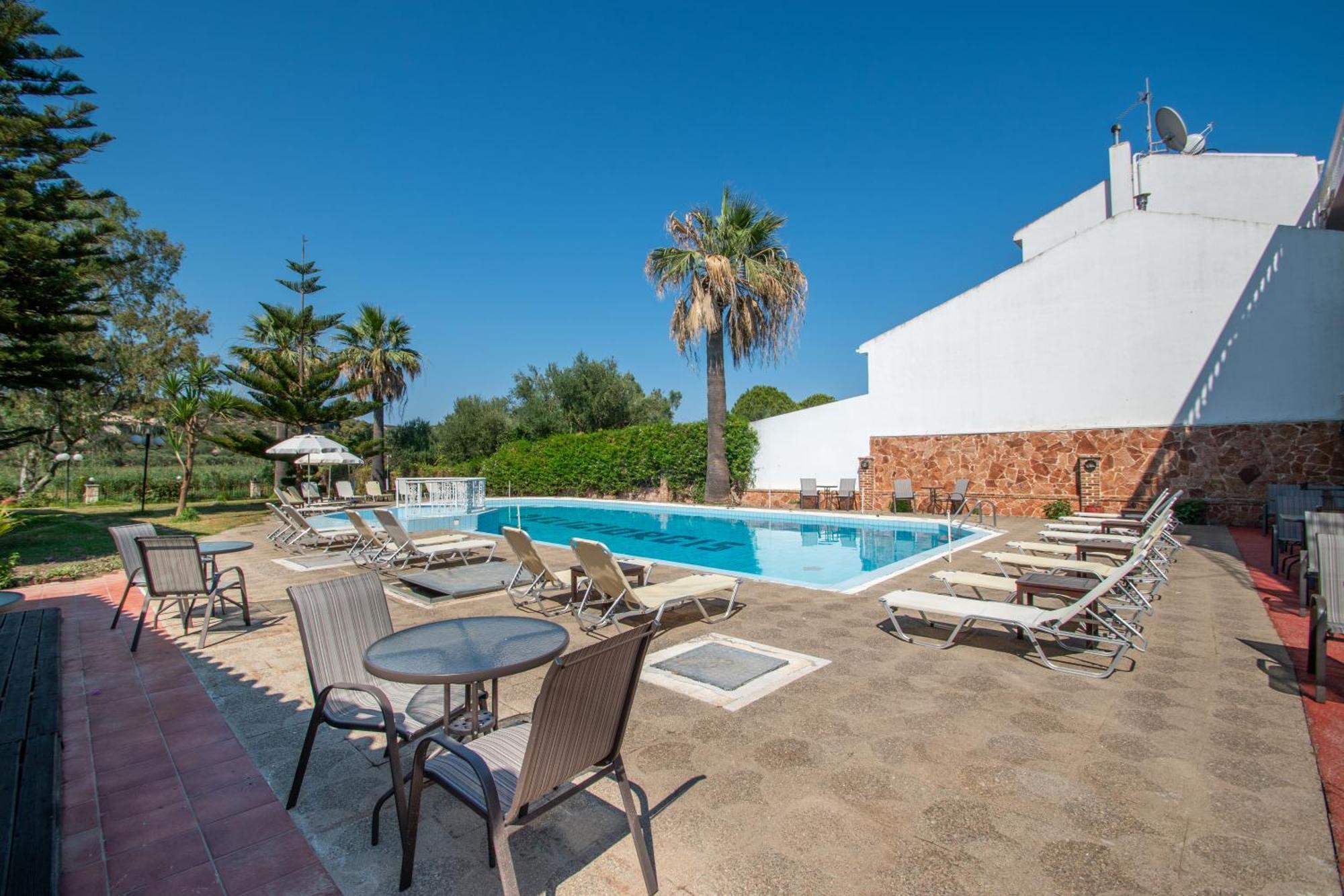 Markella Holiday Resort By "Elite" Marathias  Exterior photo