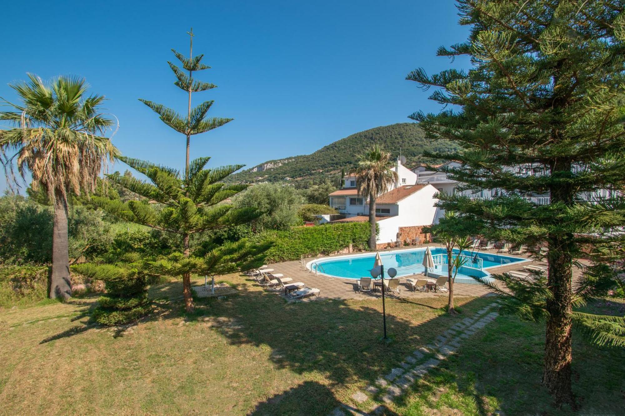 Markella Holiday Resort By "Elite" Marathias  Exterior photo