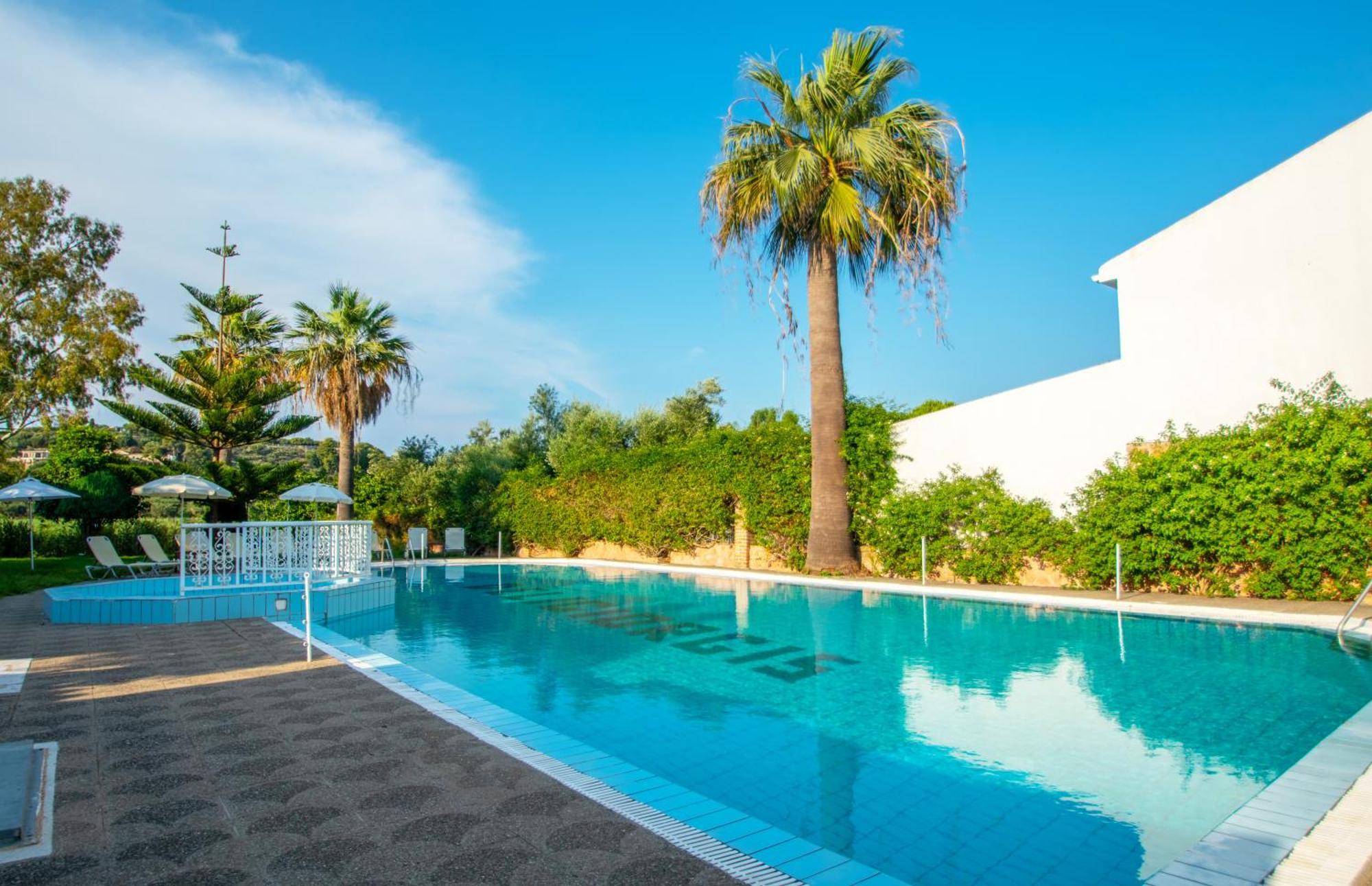 Markella Holiday Resort By "Elite" Marathias  Exterior photo